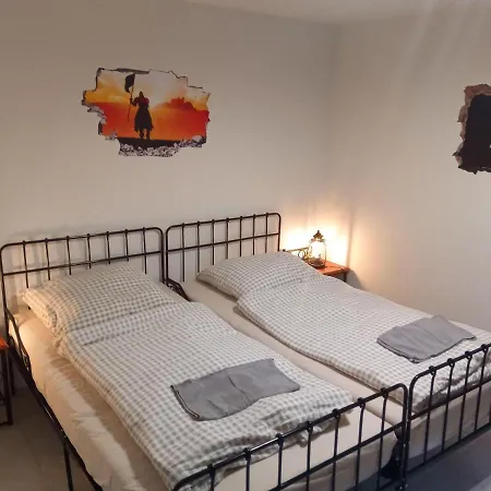 Ritter-rost-bungalow-in-oranienburg-am-weissen-strand *